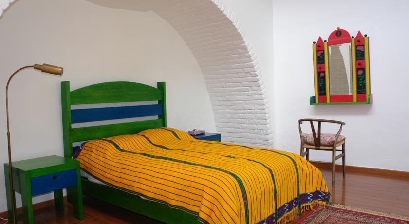 La Casa De Las Magnolias Hotel Coyoacan Room photo